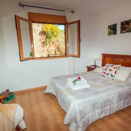 Rural House With Jacuzzi And Fireplace In The For 2 People Riello
